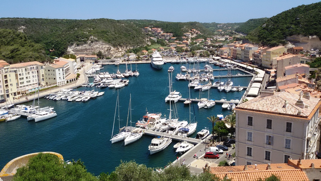 17 bonifacio